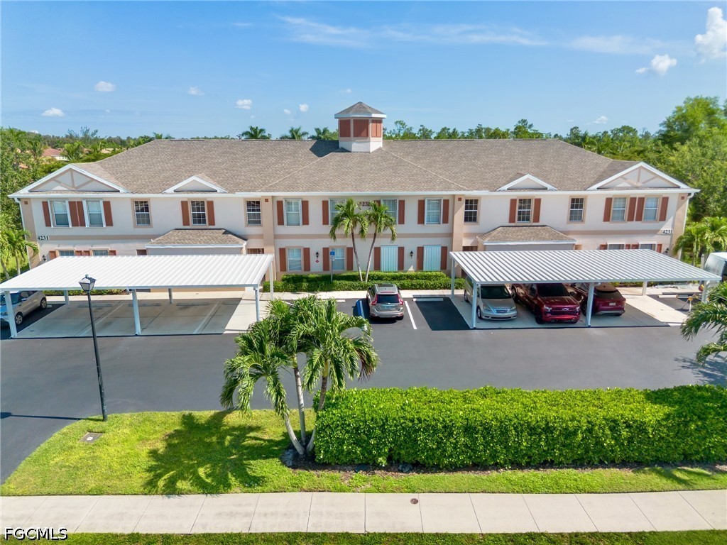 3 bed home in Fort Myers