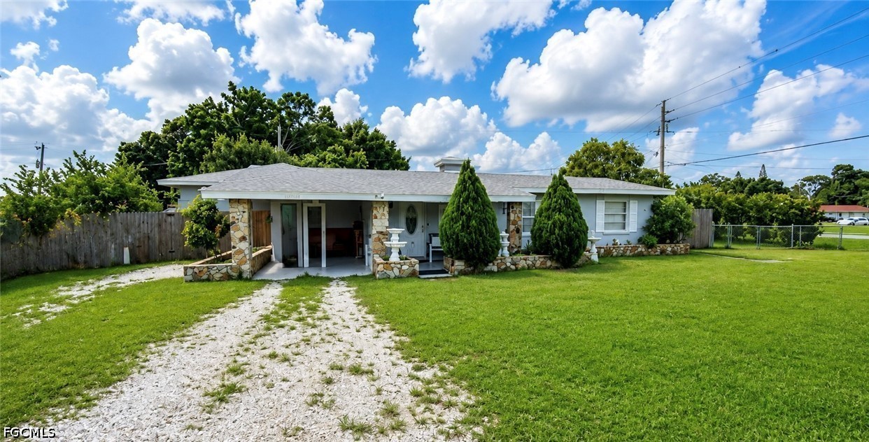 4 bed home in Fort Myers