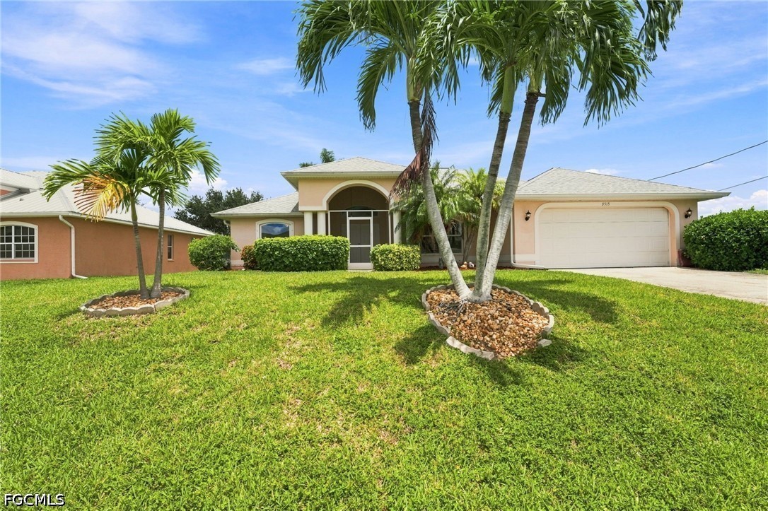 3 bed home in Cape Coral