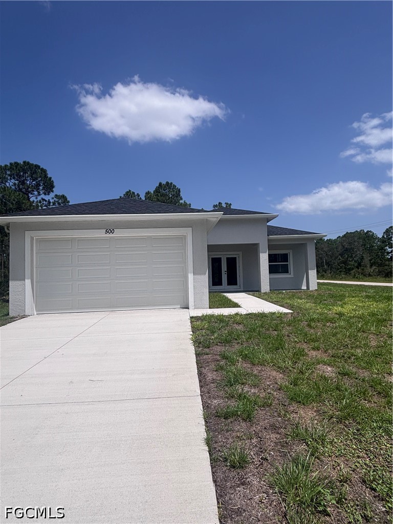 3 bed home in Lehigh Acres