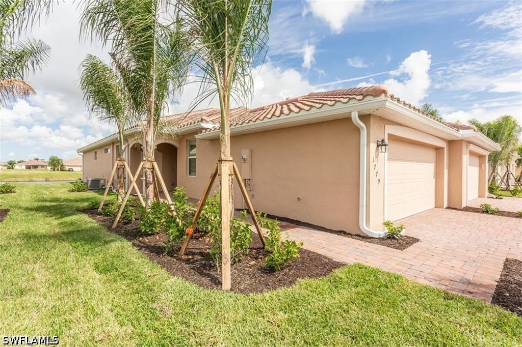 2 bed home in Naples