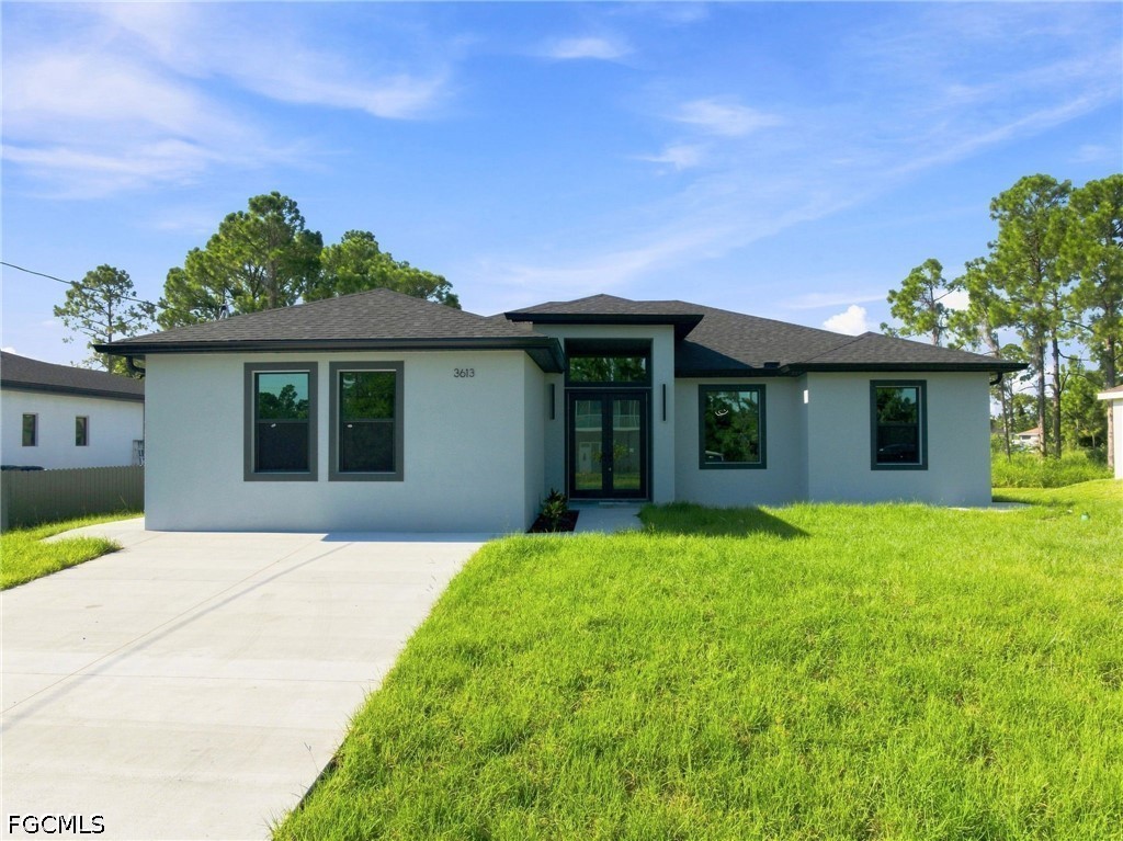 4 bed home in Lehigh Acres