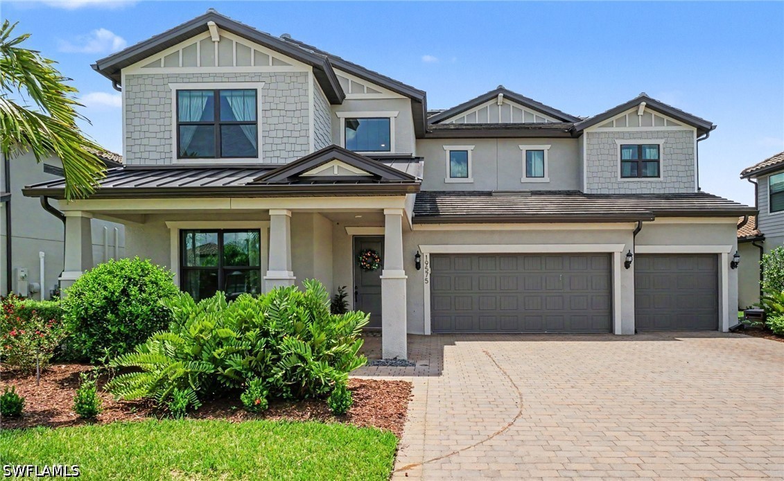 4 bed home in Estero
