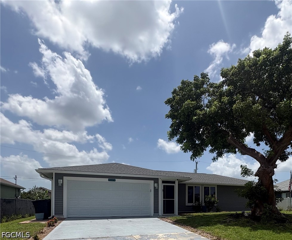 3 bed home in Cape Coral