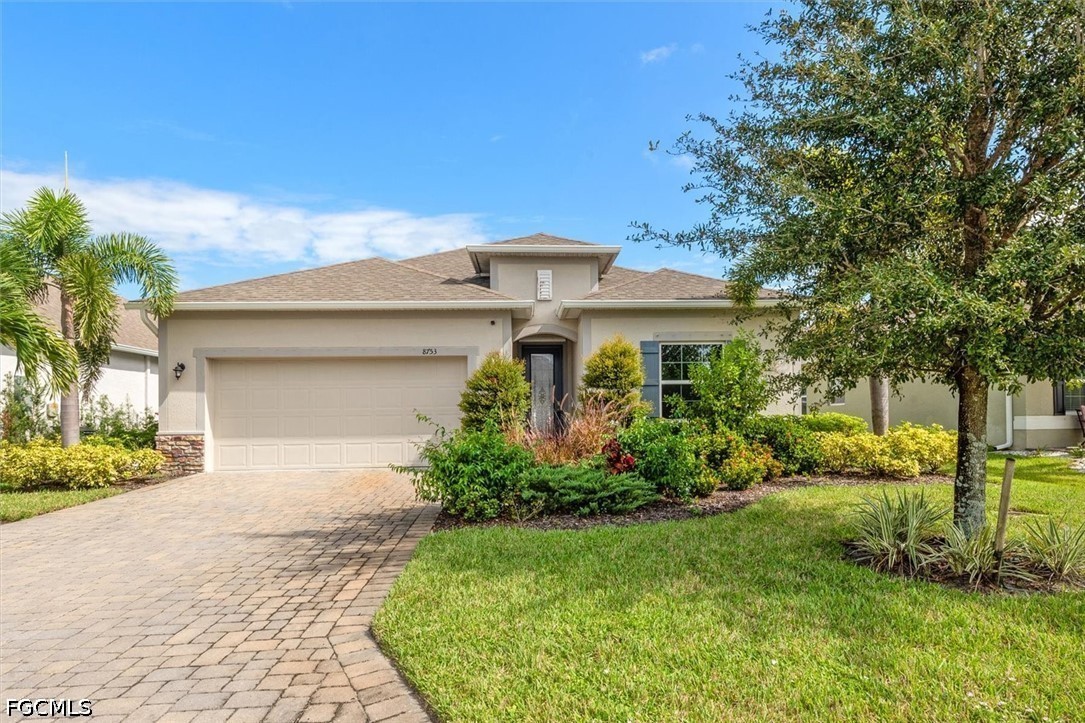 4 bed home in North Fort Myers