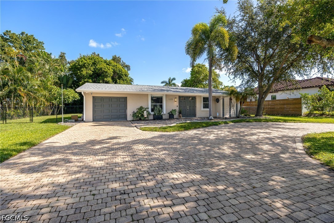 3 bed home in Fort Myers