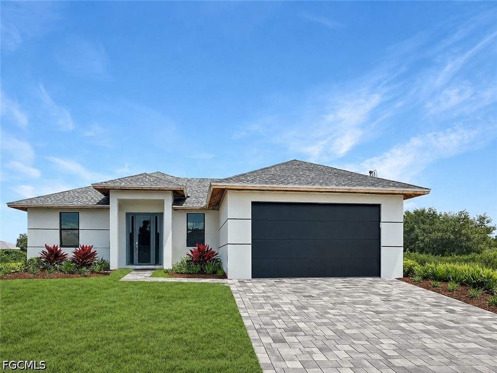 4 bed home in Cape Coral