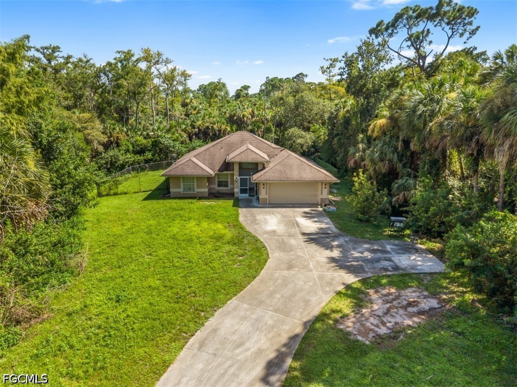 4 bed home in Naples