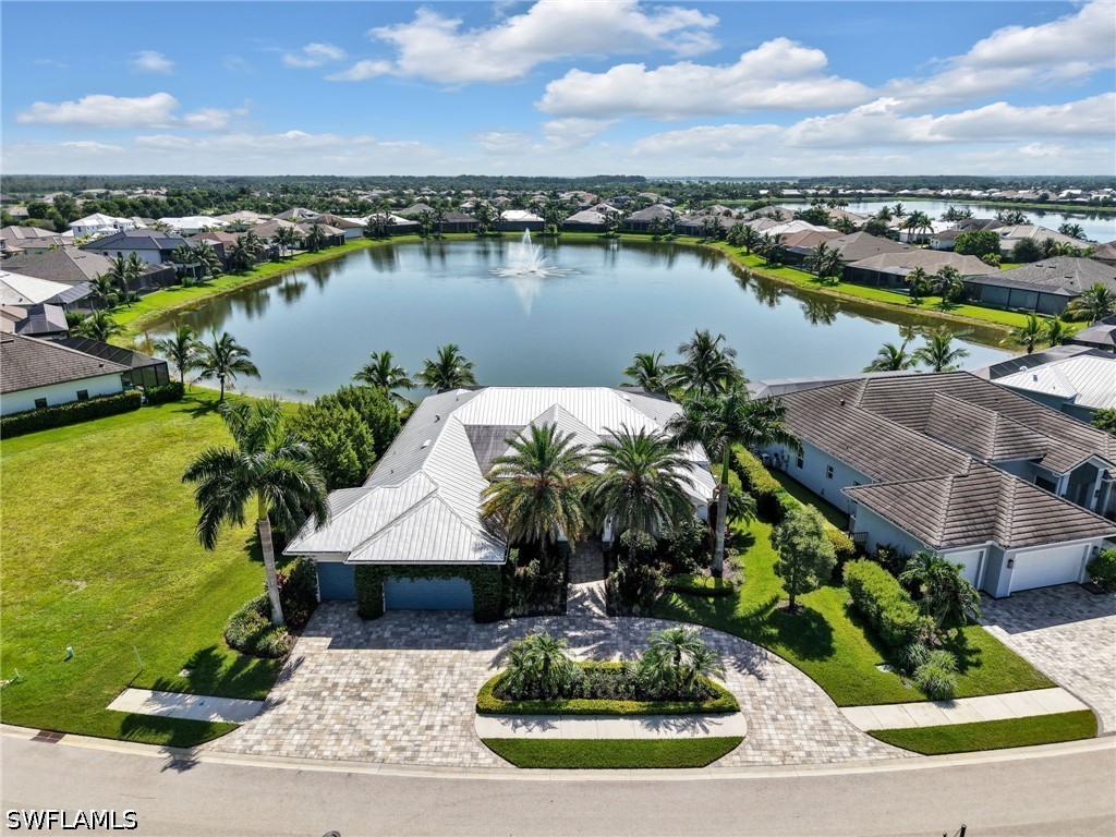 3 bed home in Naples