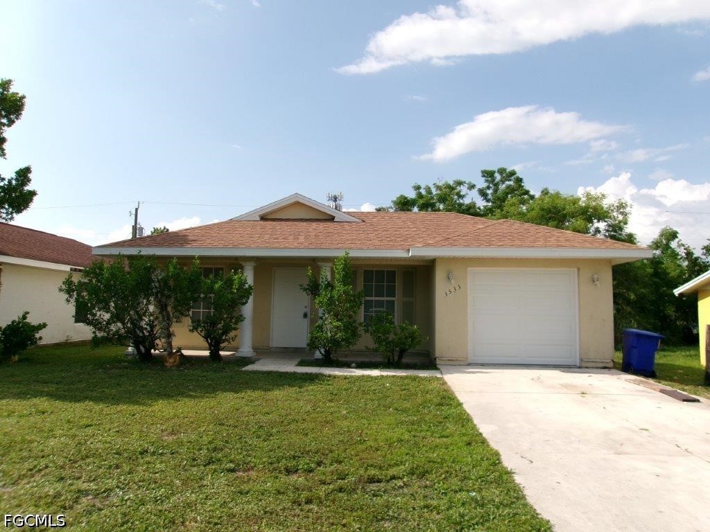 3 bed home in Fort Myers