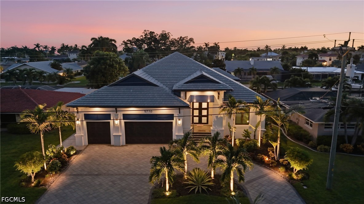 4 bed home in Cape Coral