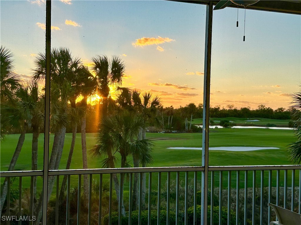 3 Bed Condominium for Sale in Sanibel, photo 2