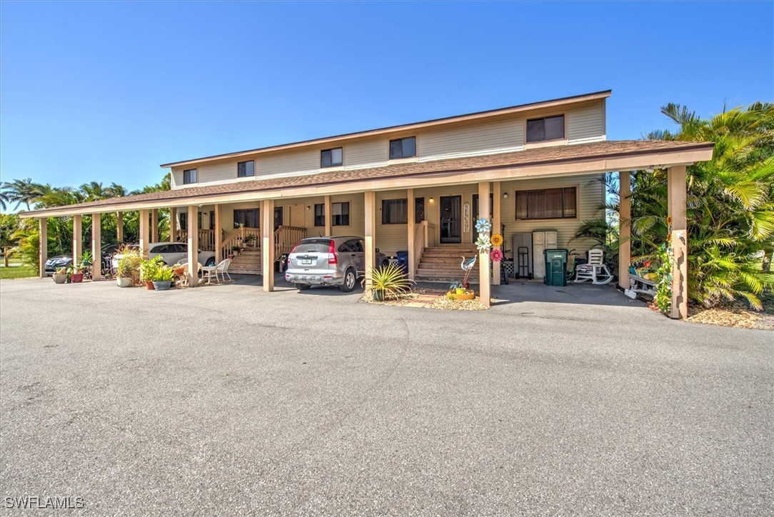 2 Bed Condominium for Sale in Fort Myers, photo 2