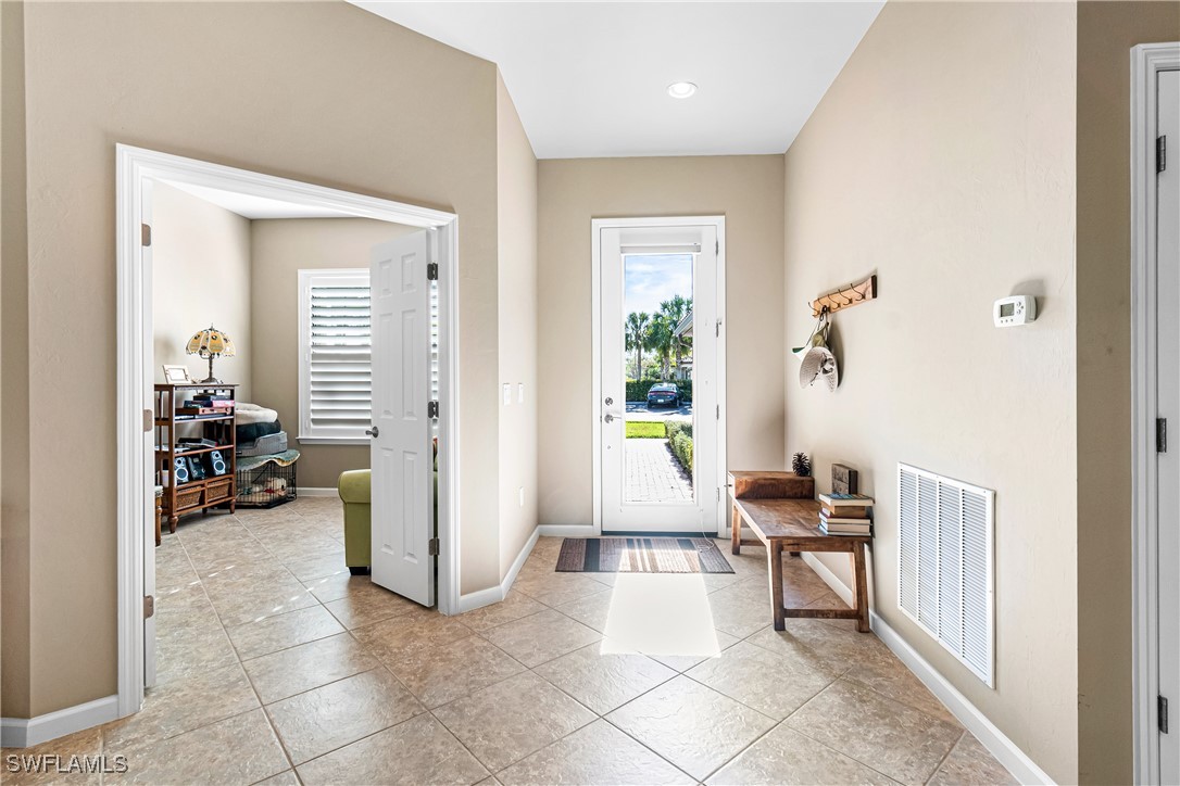 2 Bed Attached for Sale in Whispering Palms, photo 2