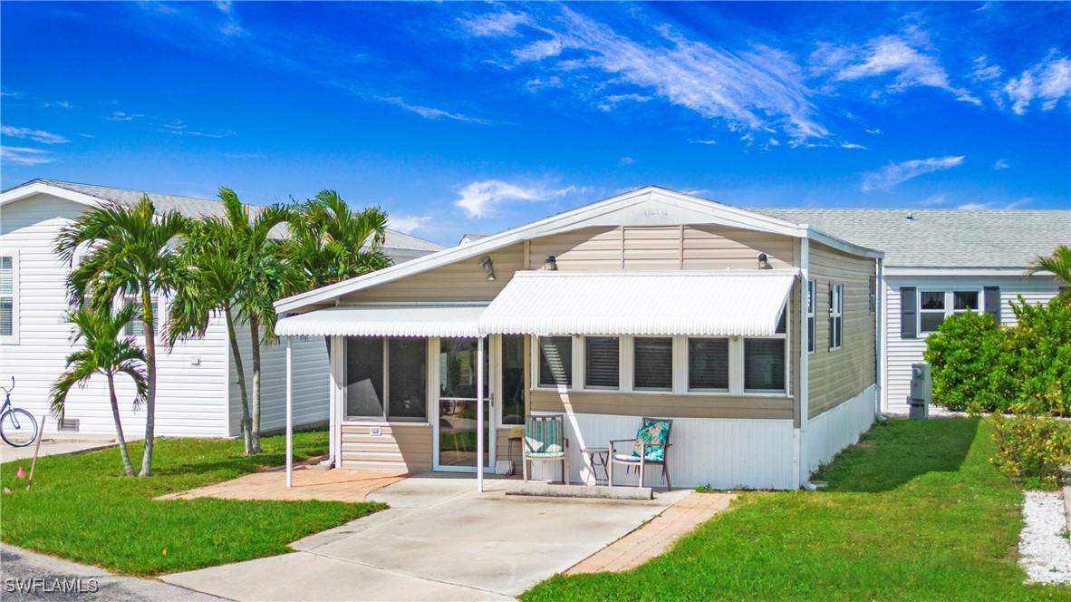 1 Bed ManufacturedHome for Sale in Estero, photo 2