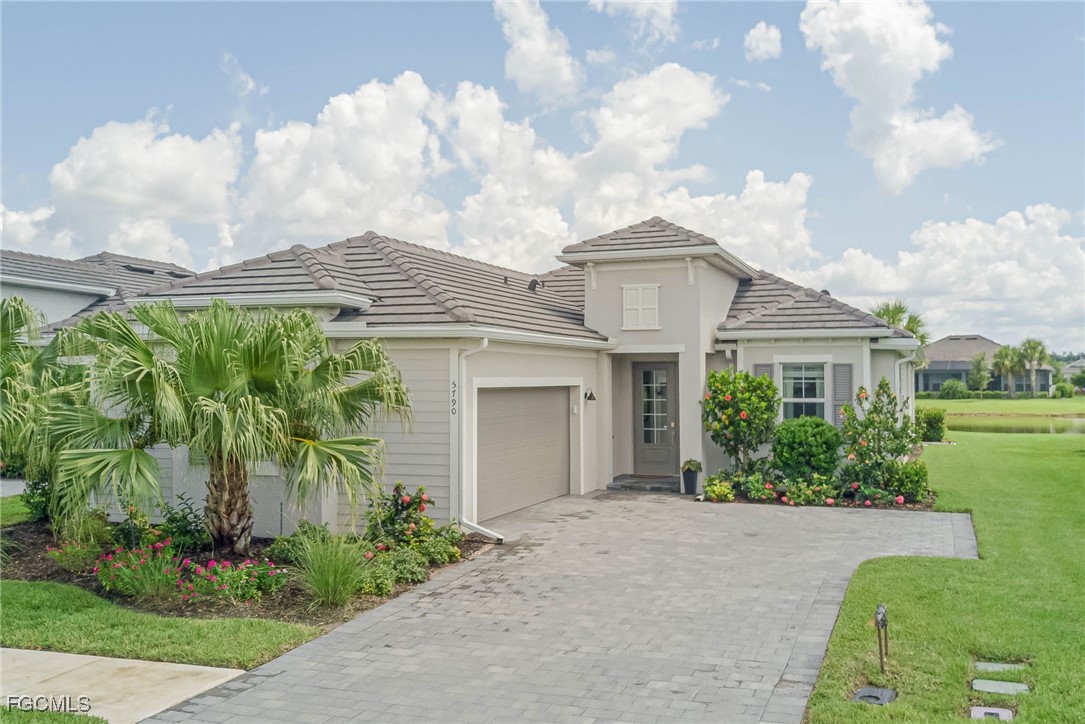 2 Bed Pool Home for Sale in Ave Maria, photo 2