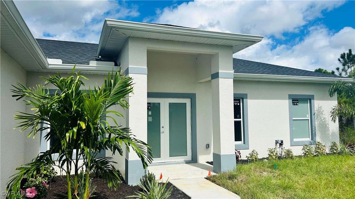 3 Bed SingleFamilyResidence for Sale in Naples, photo 2
