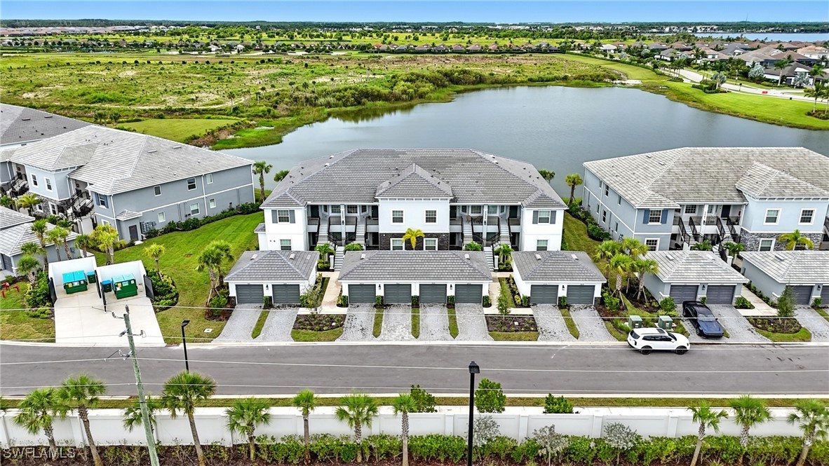 2 Bed Condominium for Sale in Fort Myers, photo 2