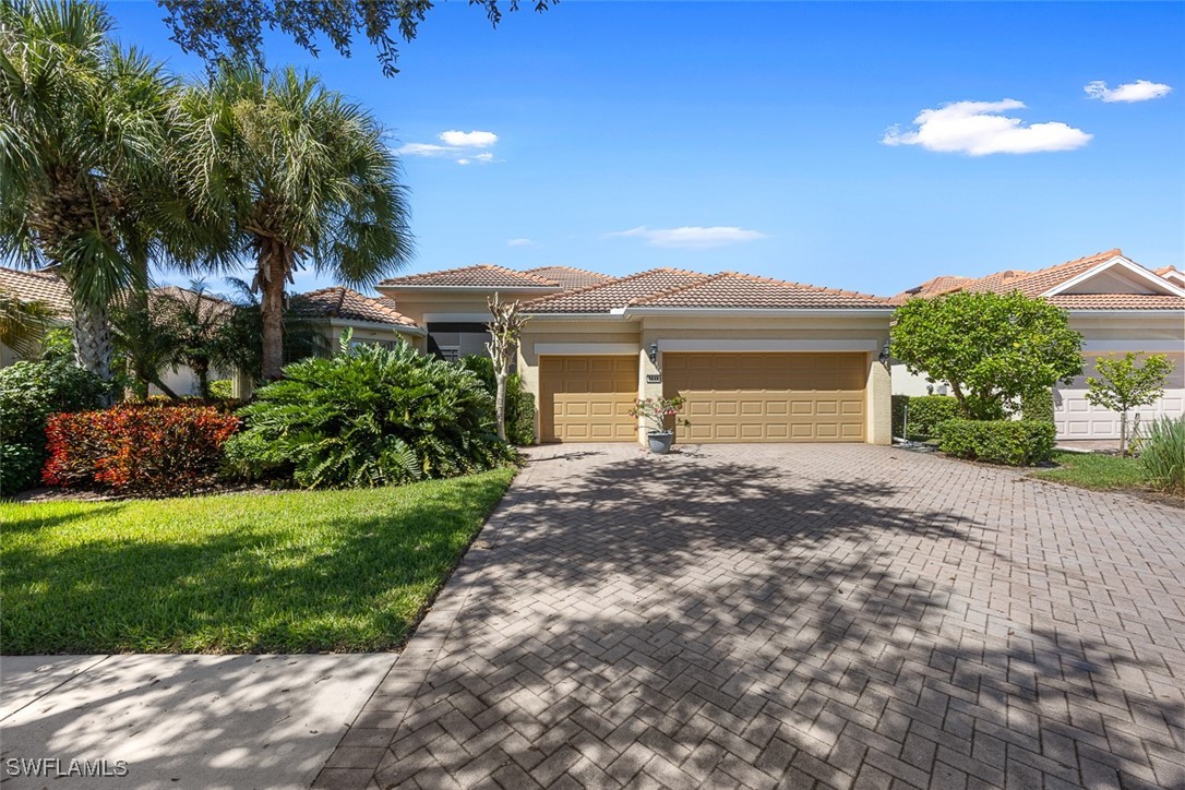 3 Bed SingleFamilyResidence for Sale in Del Webb, photo 2
