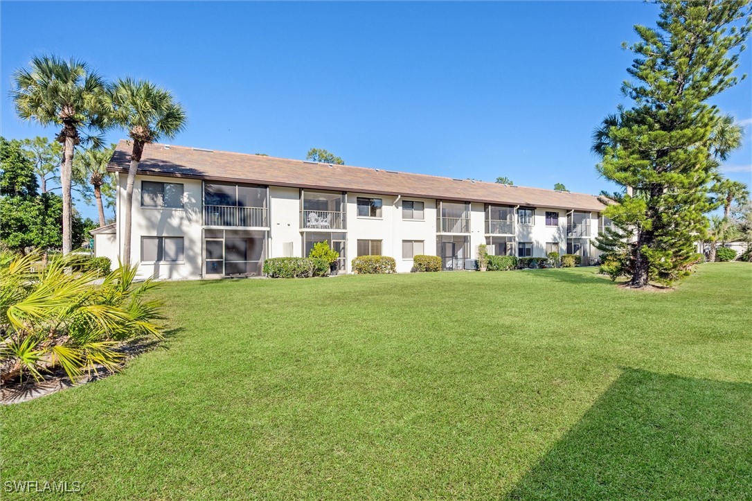 2 Bed Pool Home for Sale in Augusta Woods, photo 2