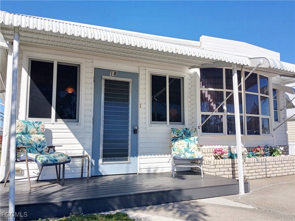 1 Bed ManufacturedHome for Sale in North Fort Myers, photo 2