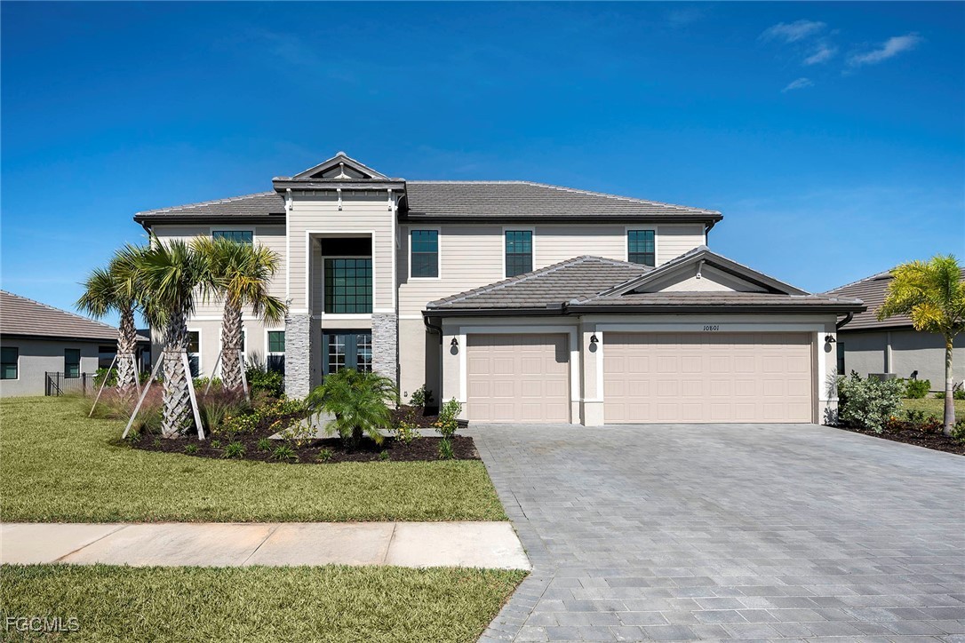 5 Bed Pool Home for Sale in Timber Creek, photo 2