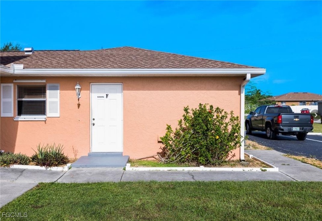 1 Bed Condominium for Sale in Cape Coral, photo 2