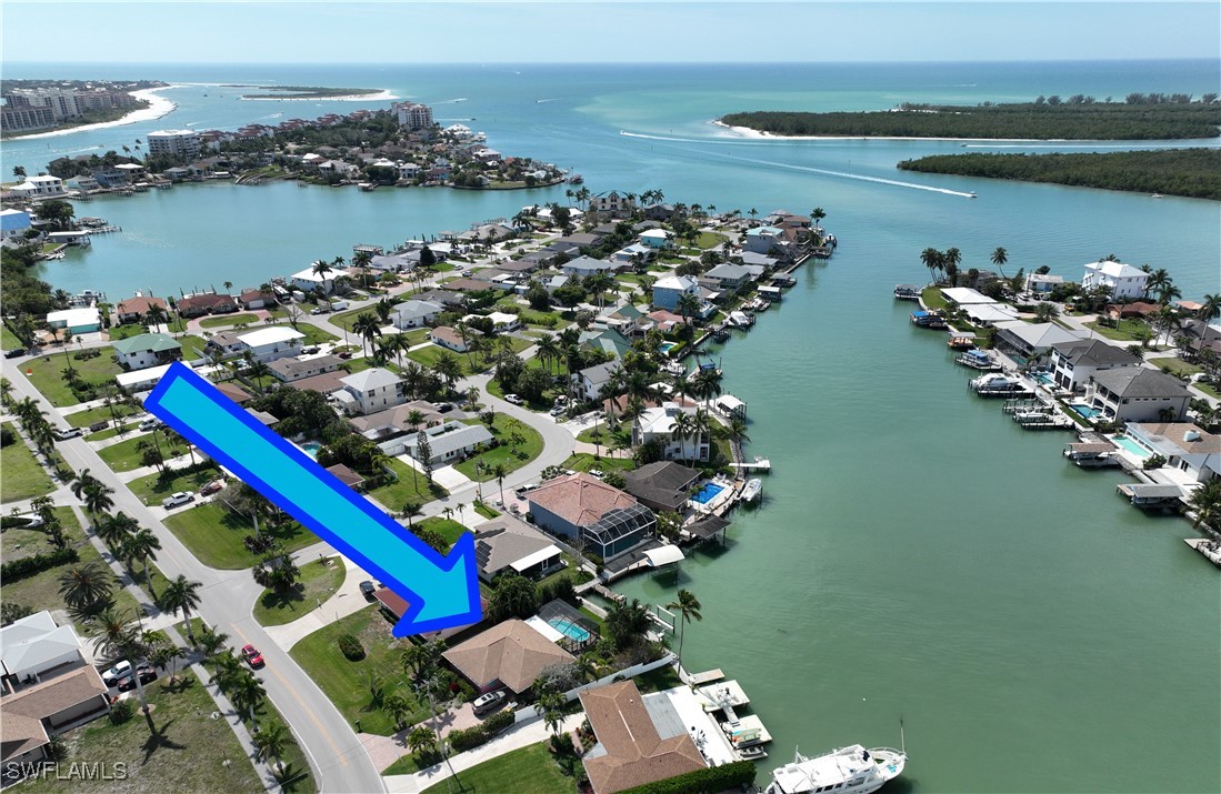 2 Bed Pool Home for Sale in Isles Of Capri, photo 2