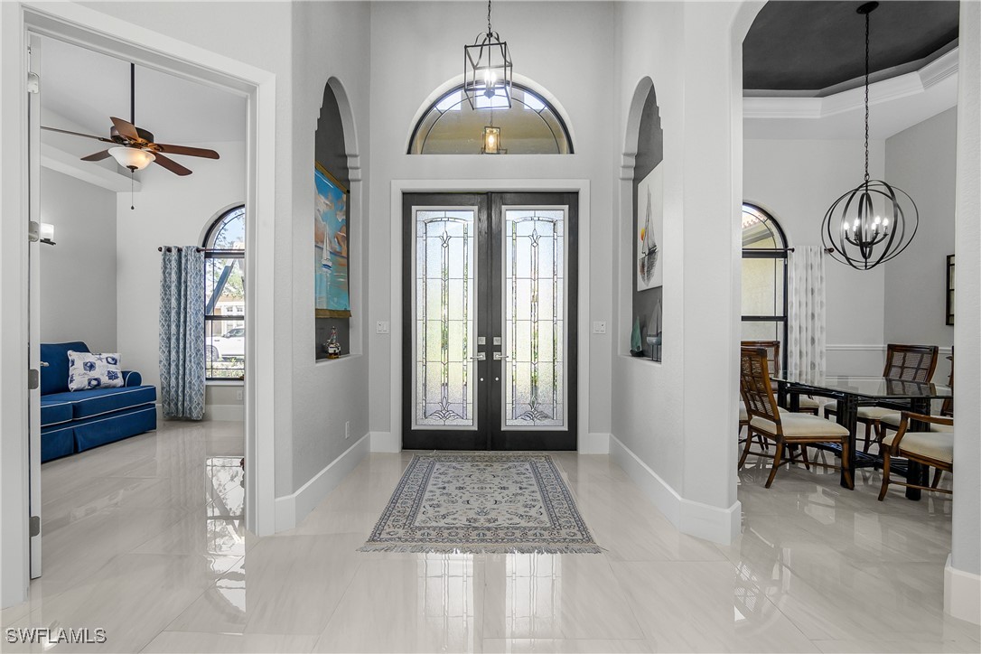 3 Bed Pool Home for Sale in Veridian, photo 2