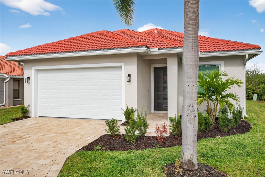 3 Bed SingleFamilyResidence for Sale in Rosemary Park, photo 2