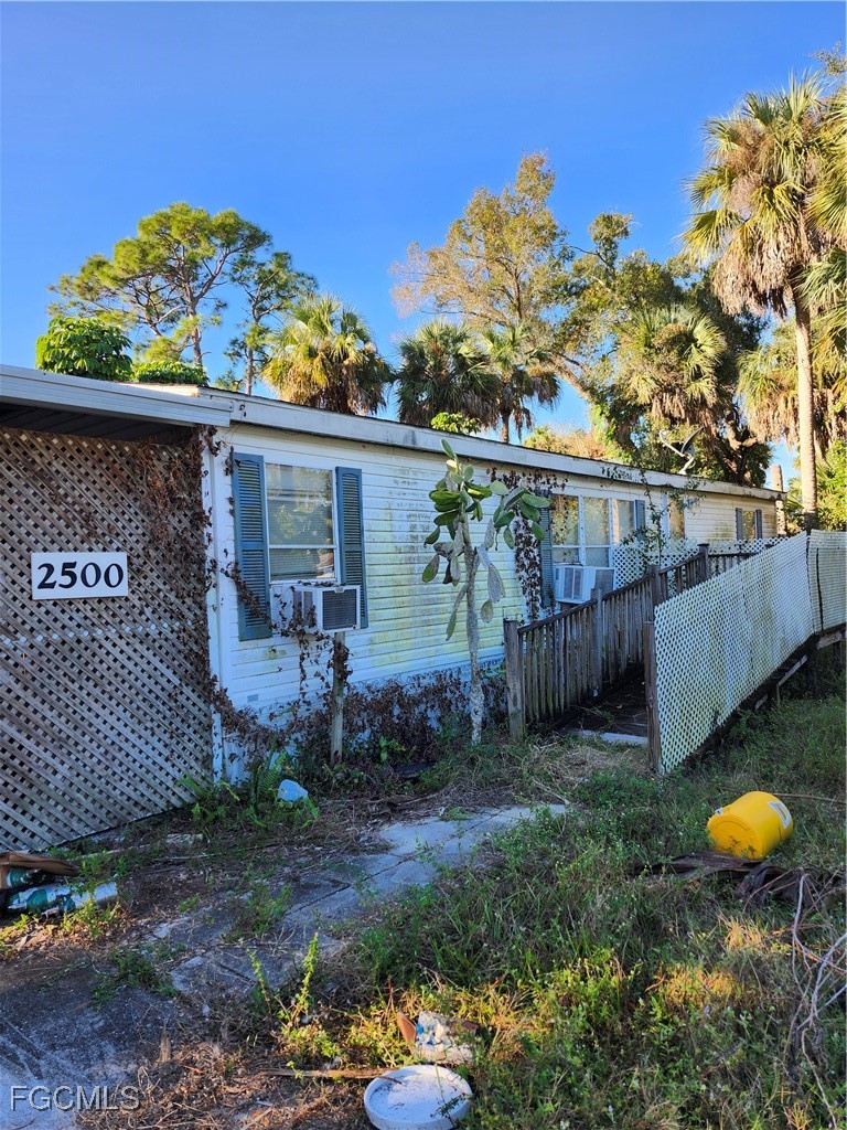3 Bed ManufacturedHome for Sale in Spring Woods M/H Subd, photo 2