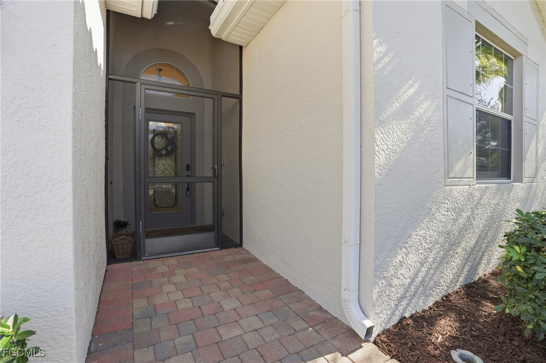 4 Bed SingleFamilyResidence for Sale in Naples, photo 2