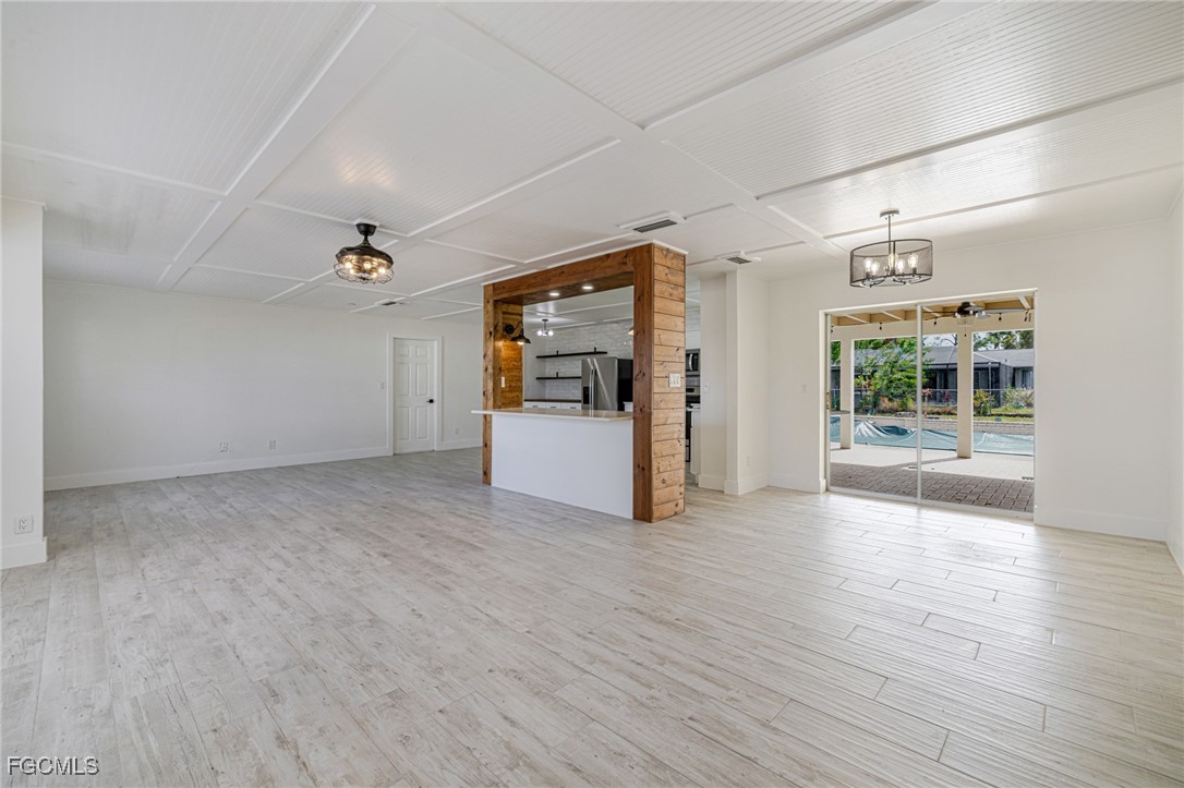 3 Bed Pool Home for Sale in Cape Coral, photo 2