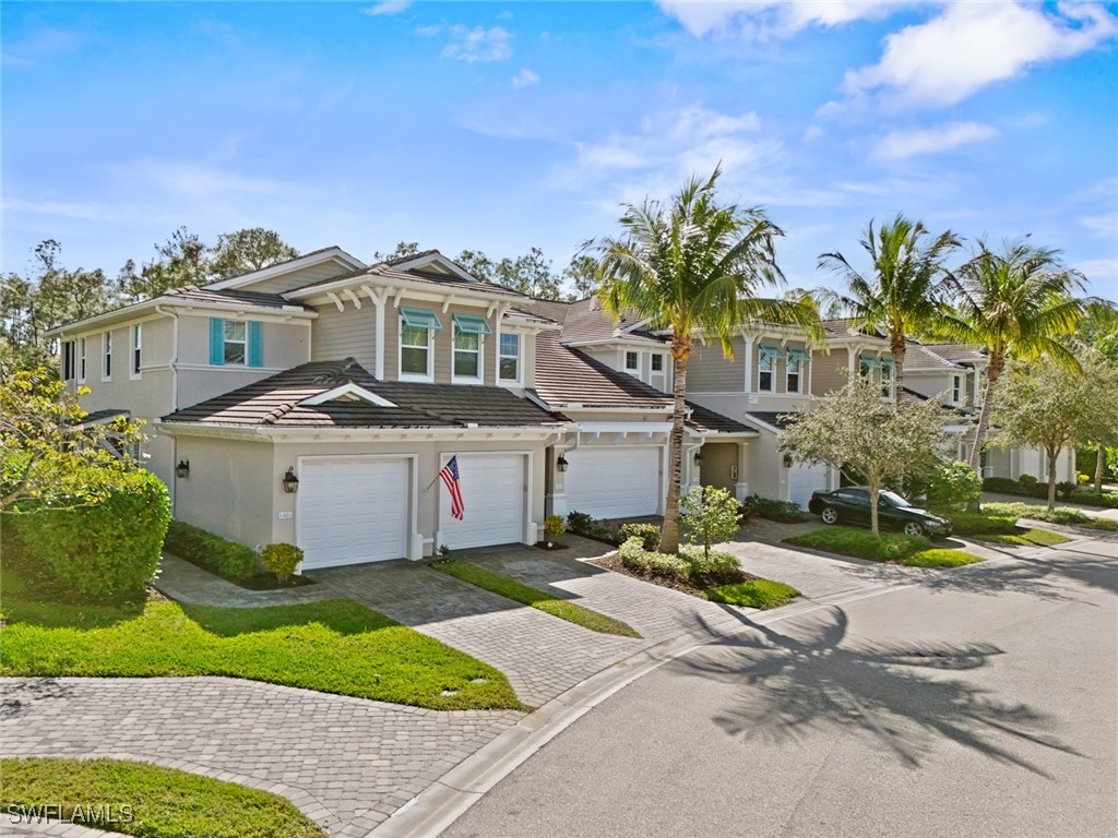 3 Bed Condominium for Sale in Avalon, photo 2