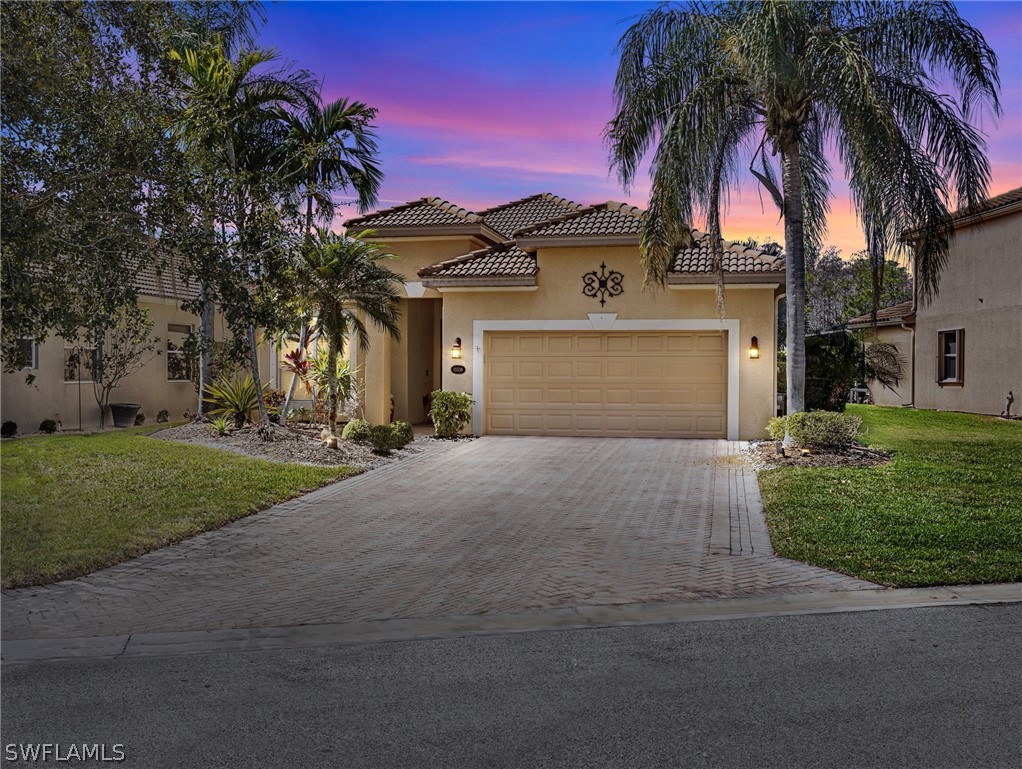 4 Bed Pool Home for Sale in Bella Terra, photo 2