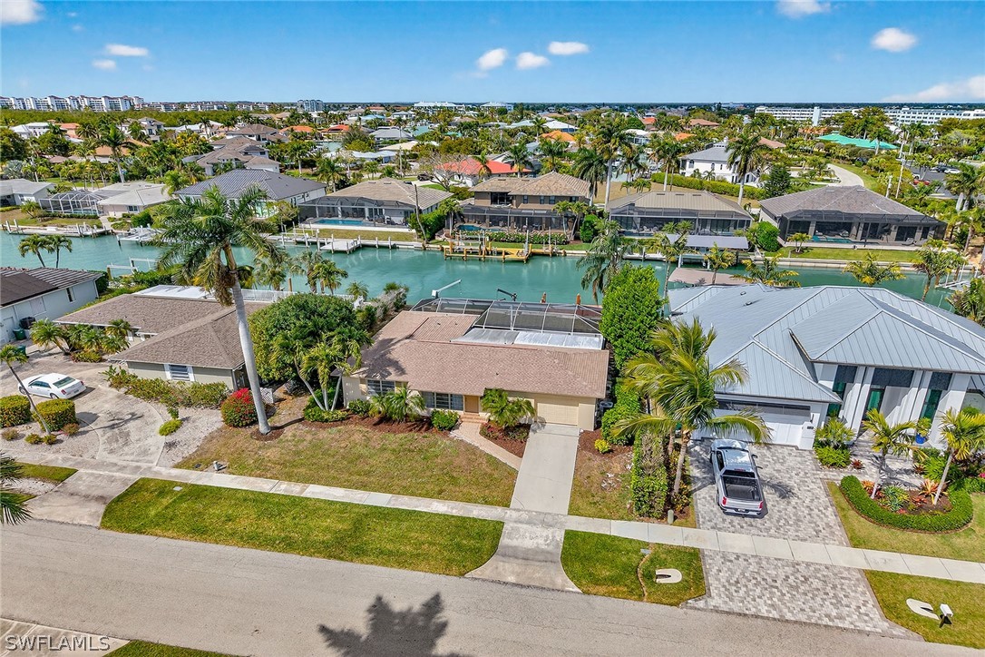 3 Bed Pool Home for Sale in Marco Island, photo 2