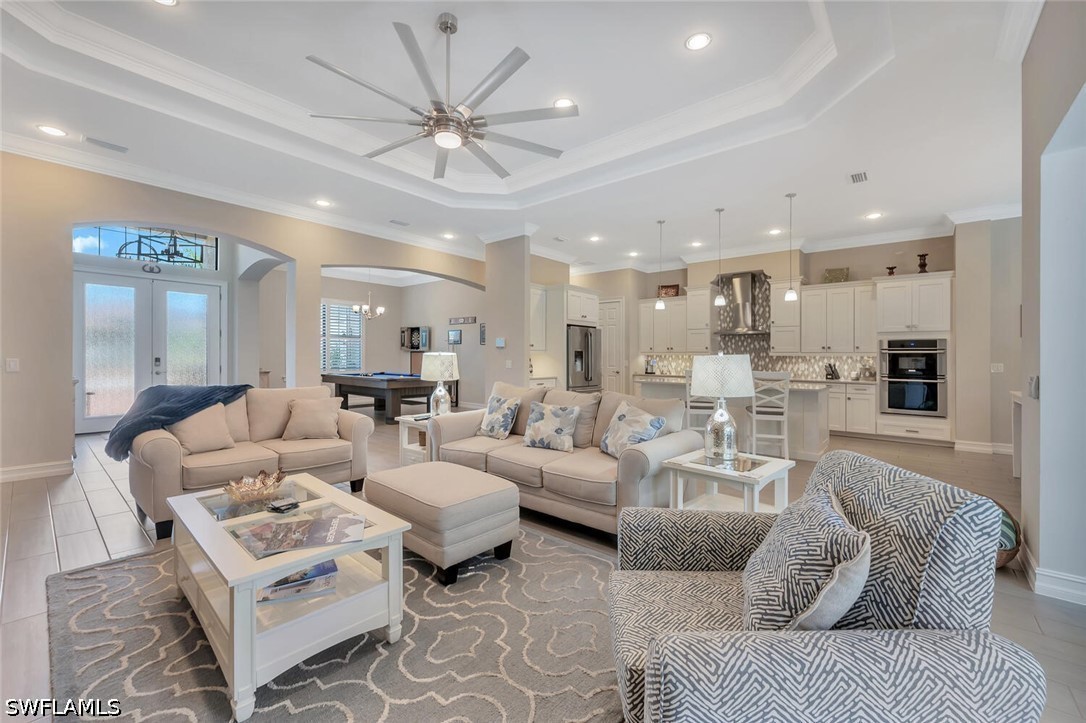 4 Bed Pool Home for Sale in Naples, photo 2