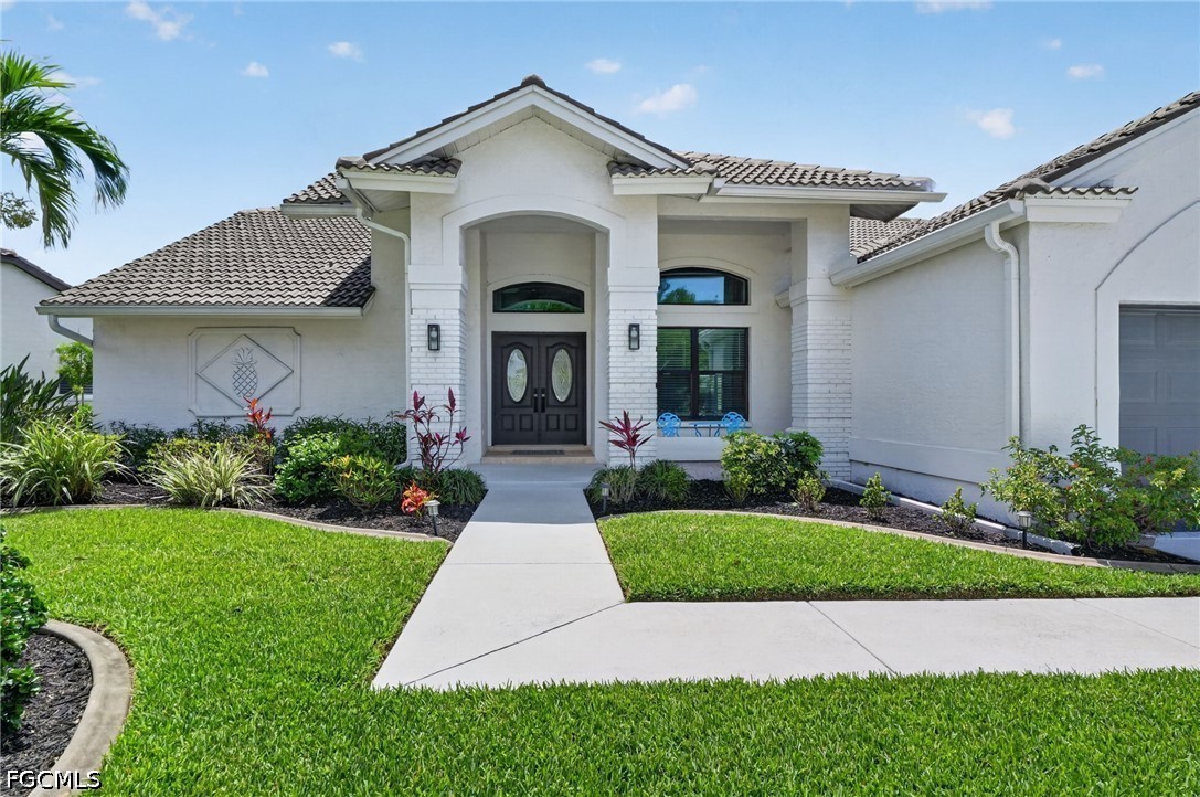 3 Bed Waterfront Home for Sale in Kelly Greens, photo 2