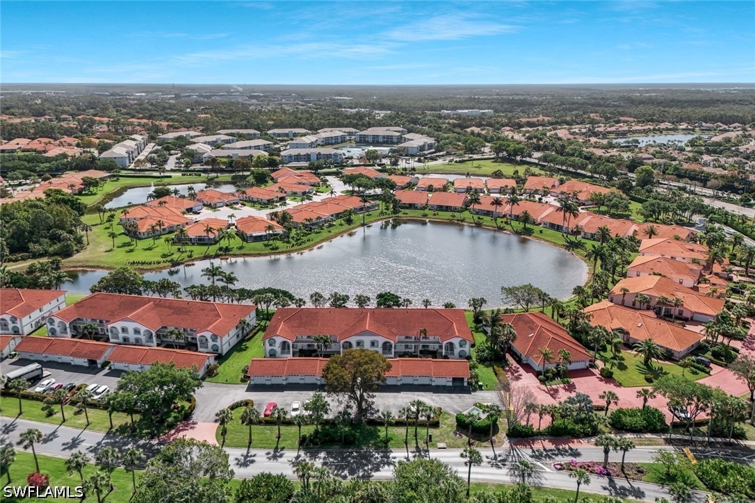 2 Bed Waterfront Home for Sale in Garnet Club, photo 2