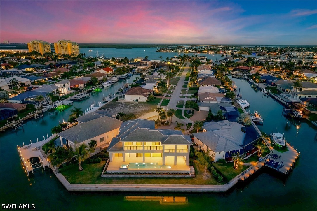 5 Bed Pool Home for Sale in Marco Island, photo 2