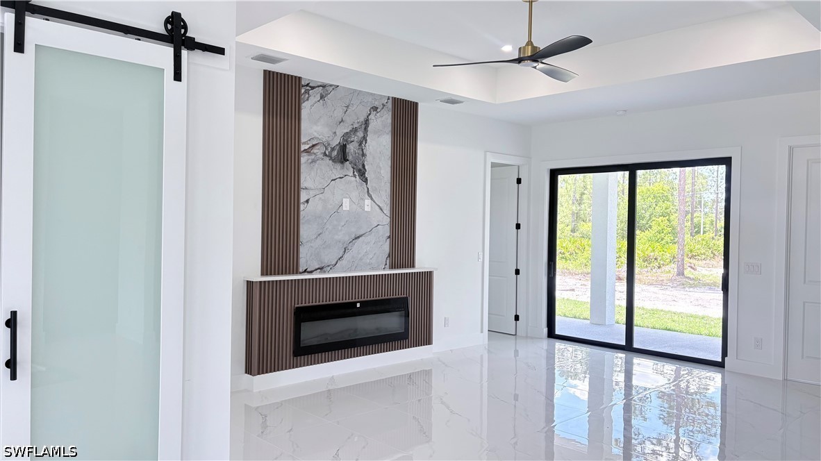 4 Bed SingleFamilyResidence for Sale in Lehigh Acres, photo 2