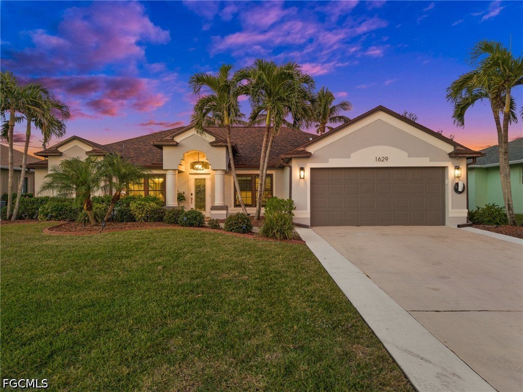 4 Bed Pool Home for Sale in Cape Coral, photo 2