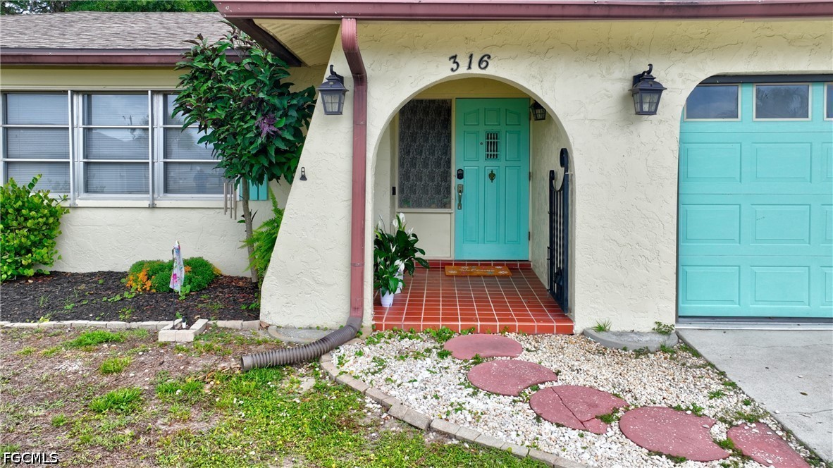 4 Bed SingleFamilyResidence for Sale in Lehigh Acres, photo 2