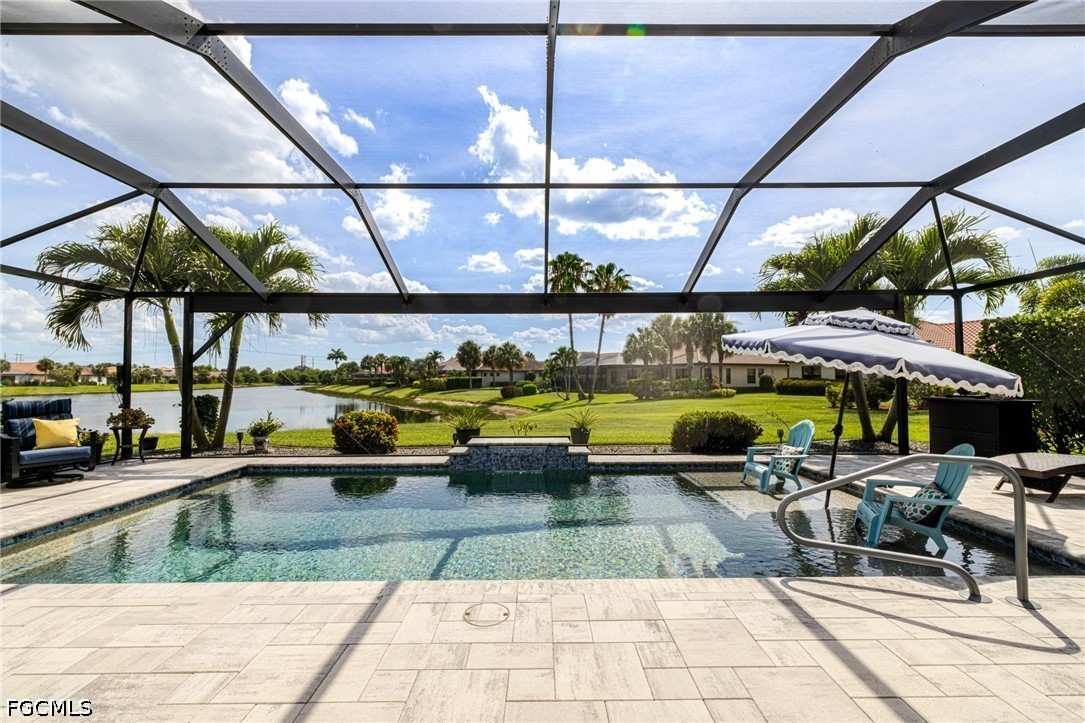 4 Bed Pool Home for Sale in Hampton Park, photo 2