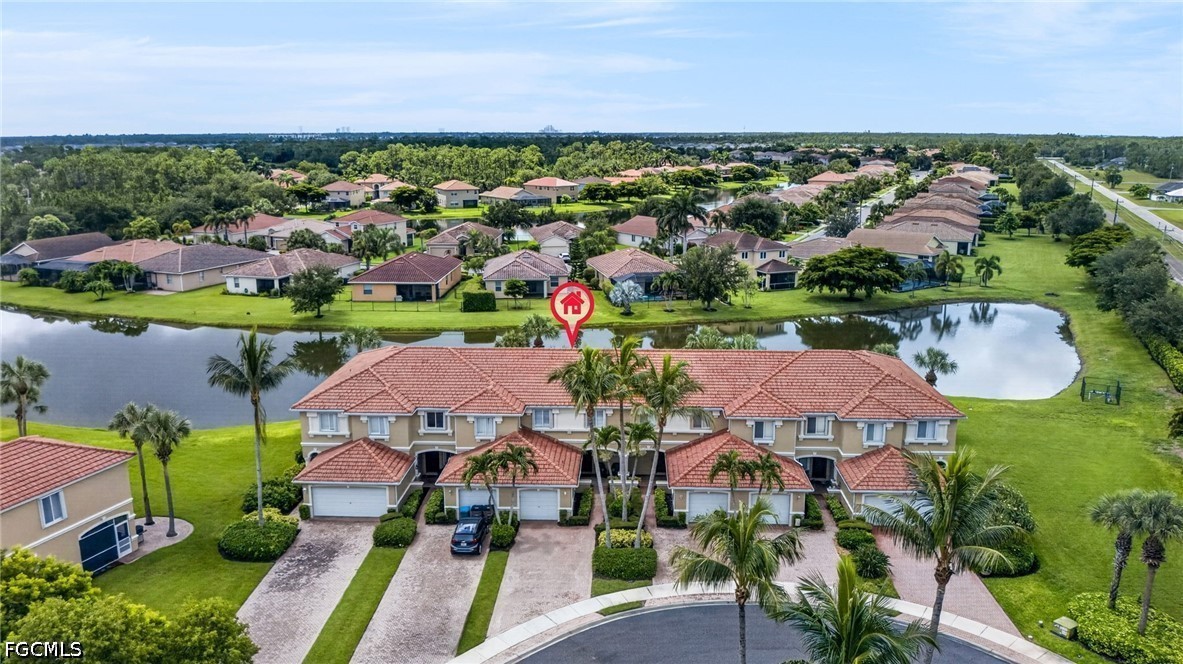 3 Bed Waterfront Home for Sale in Bella Vida, photo 2