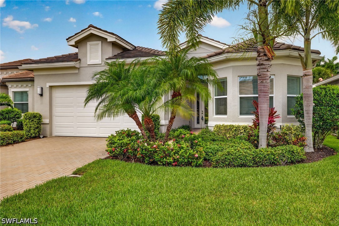 4 Bed Pool Home for Sale in Valencia Bonita, photo 2