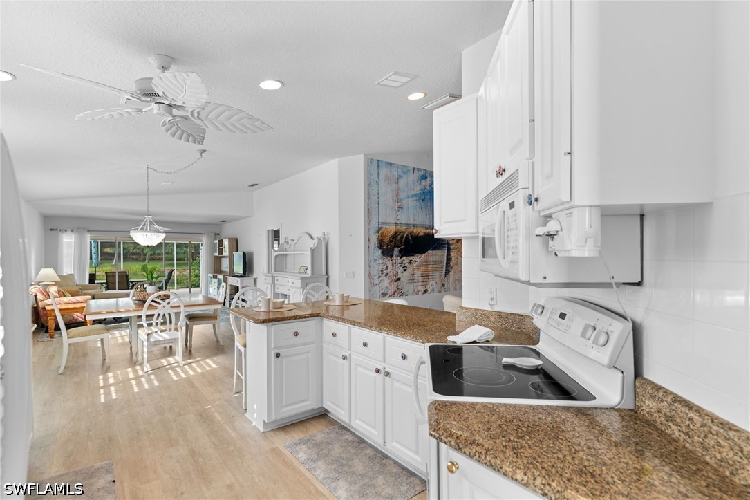 2 Bed Waterfront Home for Sale in Island Walk, photo 2