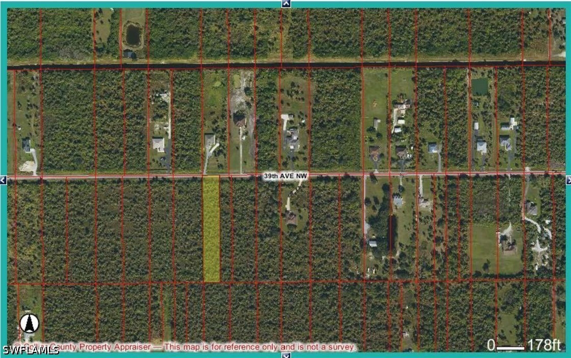 Residential for Sale in Golden Gate Estates, photo 2