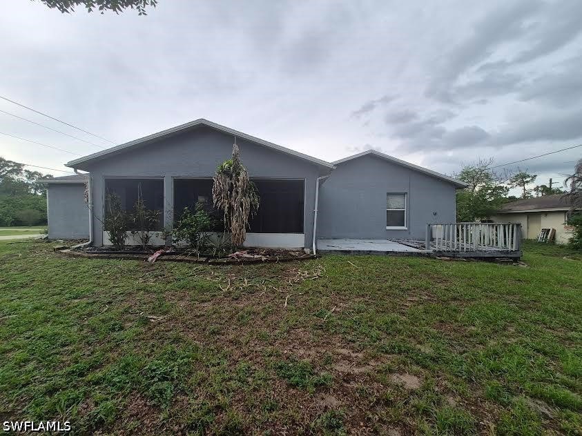 3 Bed SingleFamilyResidence for Sale in Lehigh Acres, photo 2