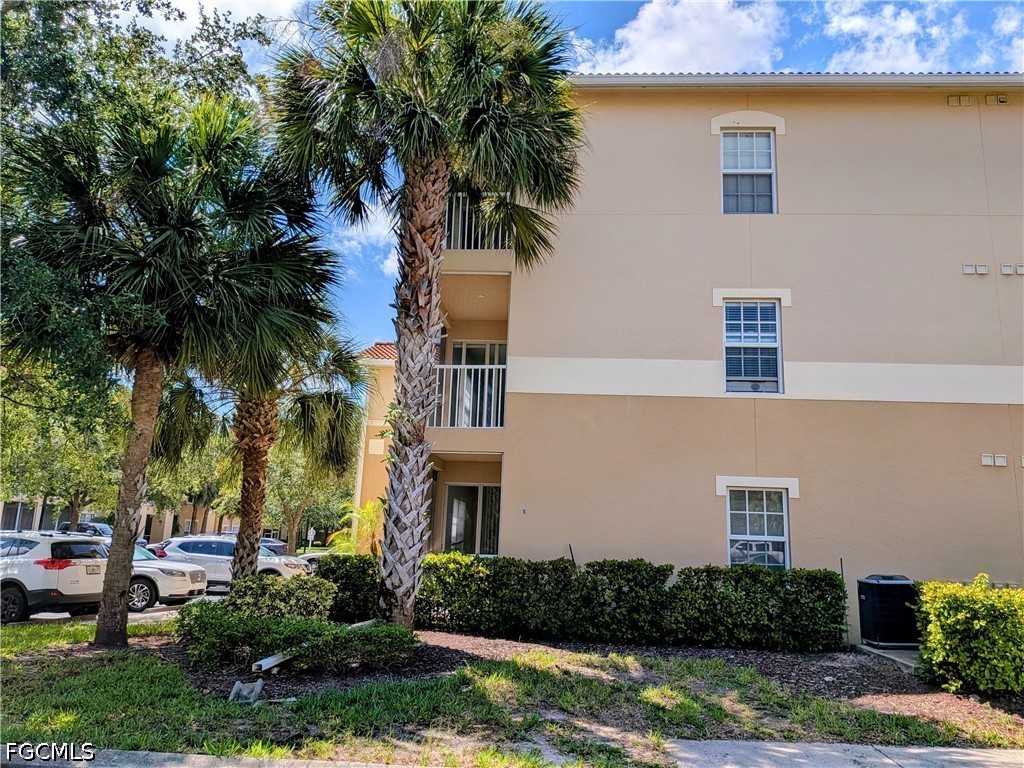 1 Bed Condominium for Sale in College Pointe, photo 2